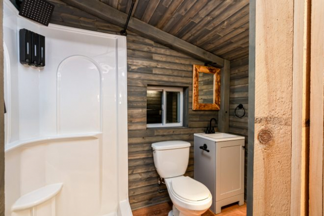 High Angle Images L.L.C.