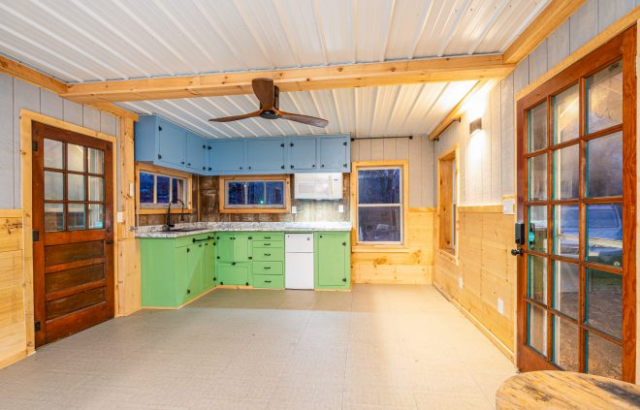 High Angle Images L.L.C.