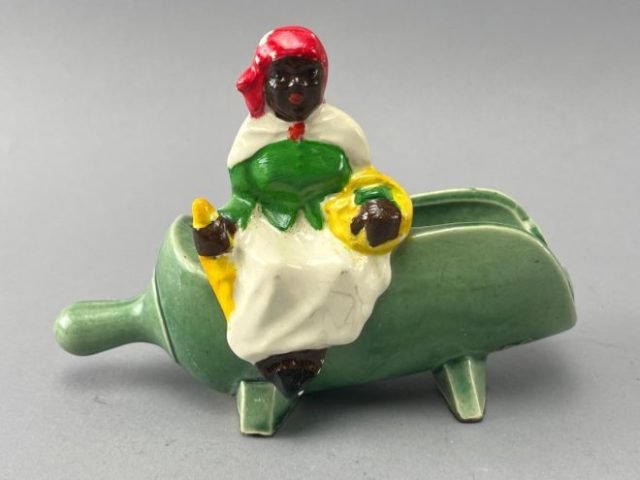 256